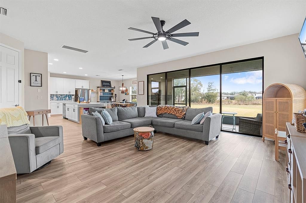 14661 Horse Trot Rd Lithia, FL 33547 - Thumbnail 4