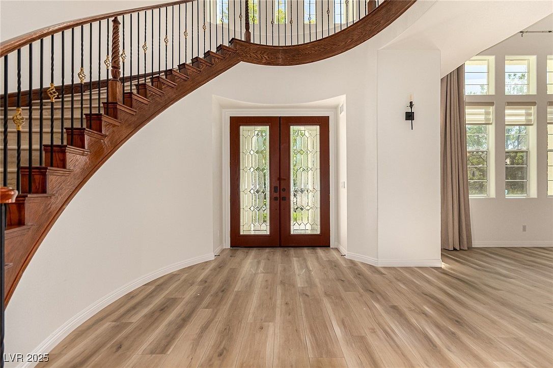 10412 Mansion Hills Ave Las Vegas, NV 89144 - Thumbnail 4