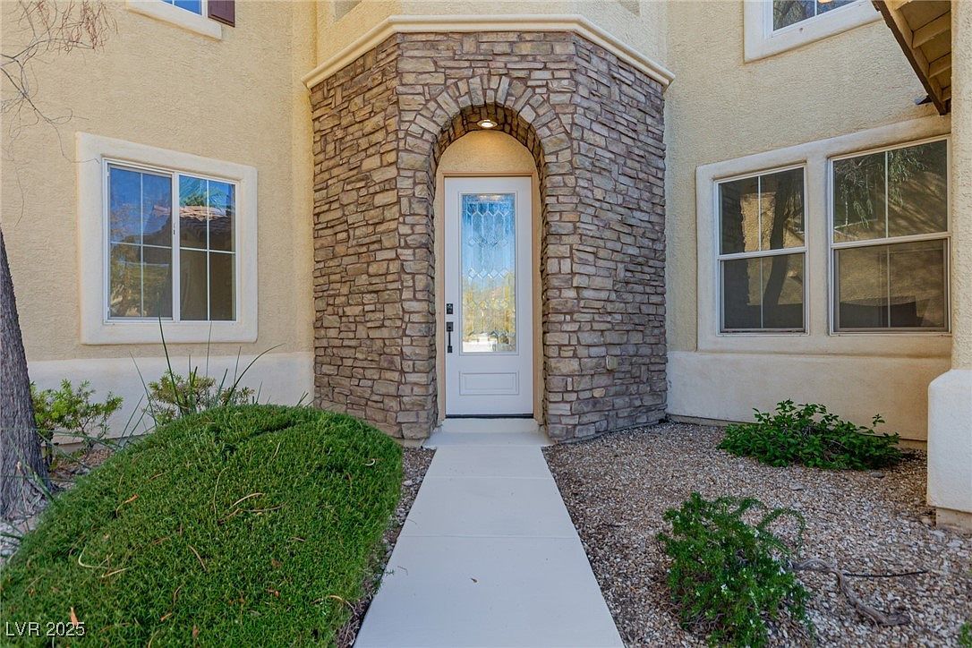 9357 Olympia Falls Ave Las Vegas, NV 89149 - Thumbnail 4