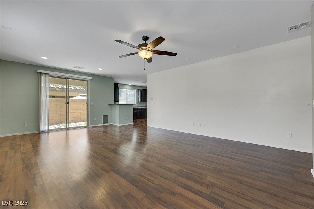 7595 Peaceful Trellis Dr Las Vegas, NV 89179 - Thumbnail 4