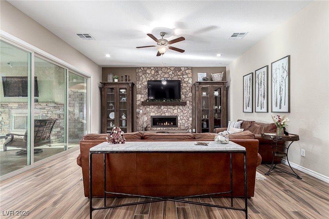 339 Calgrove St Las Vegas, NV 89138 - Thumbnail 4