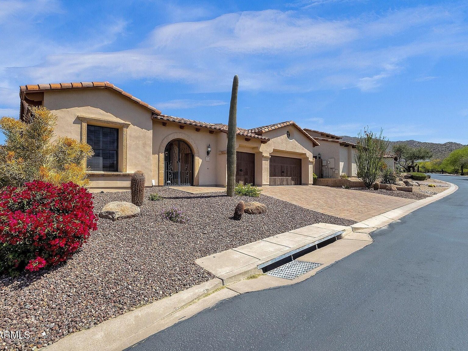 8034 E Sugarloaf Cir Mesa, AZ 85207 - Thumbnail 4