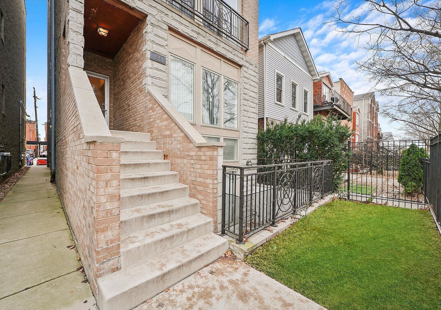 2515 W Harrison St UNIT 1 Chicago, IL 60612 - Thumbnail 4