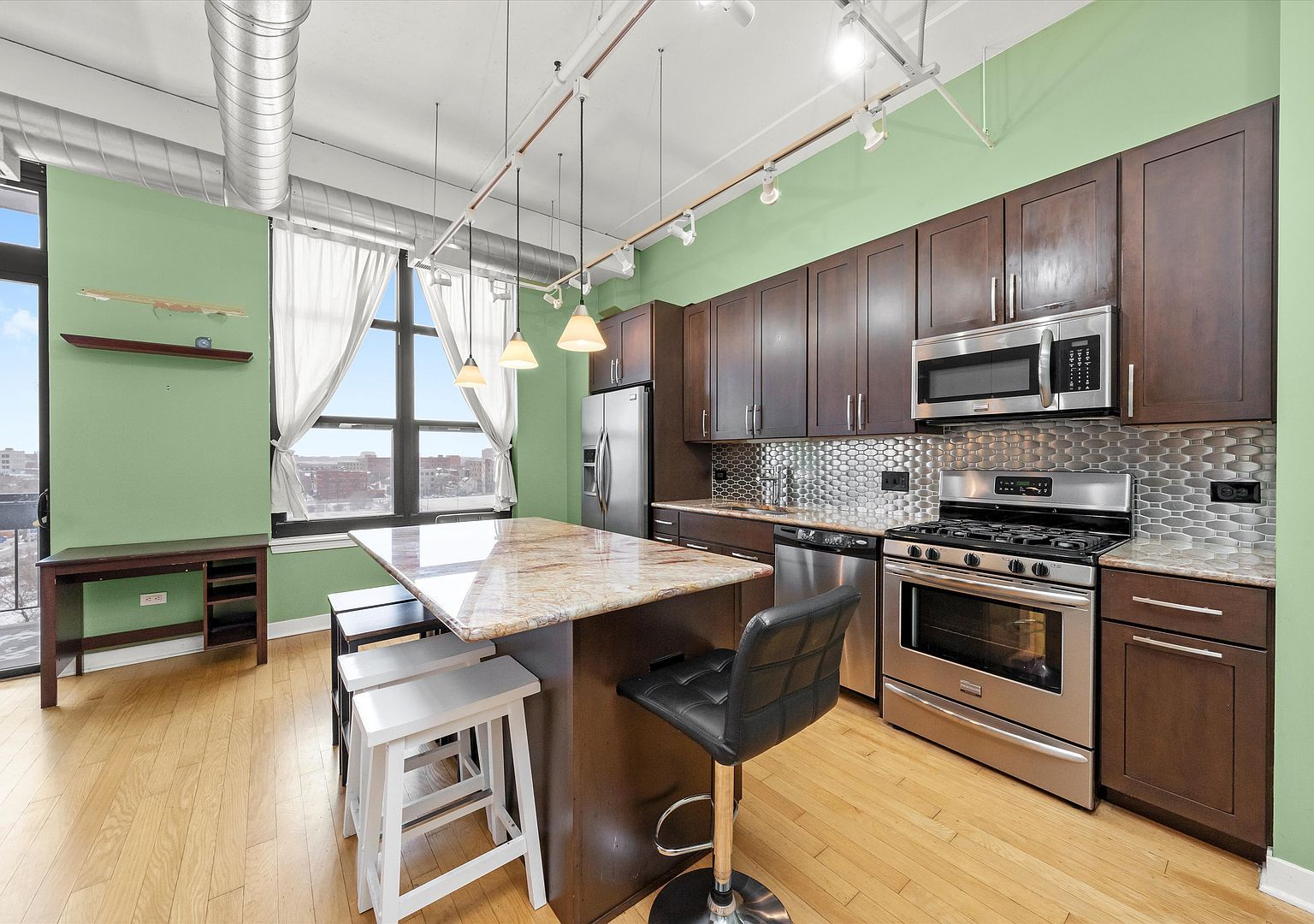 833 W 15th Pl UNIT 711 Chicago, IL 60608 - Thumbnail 4