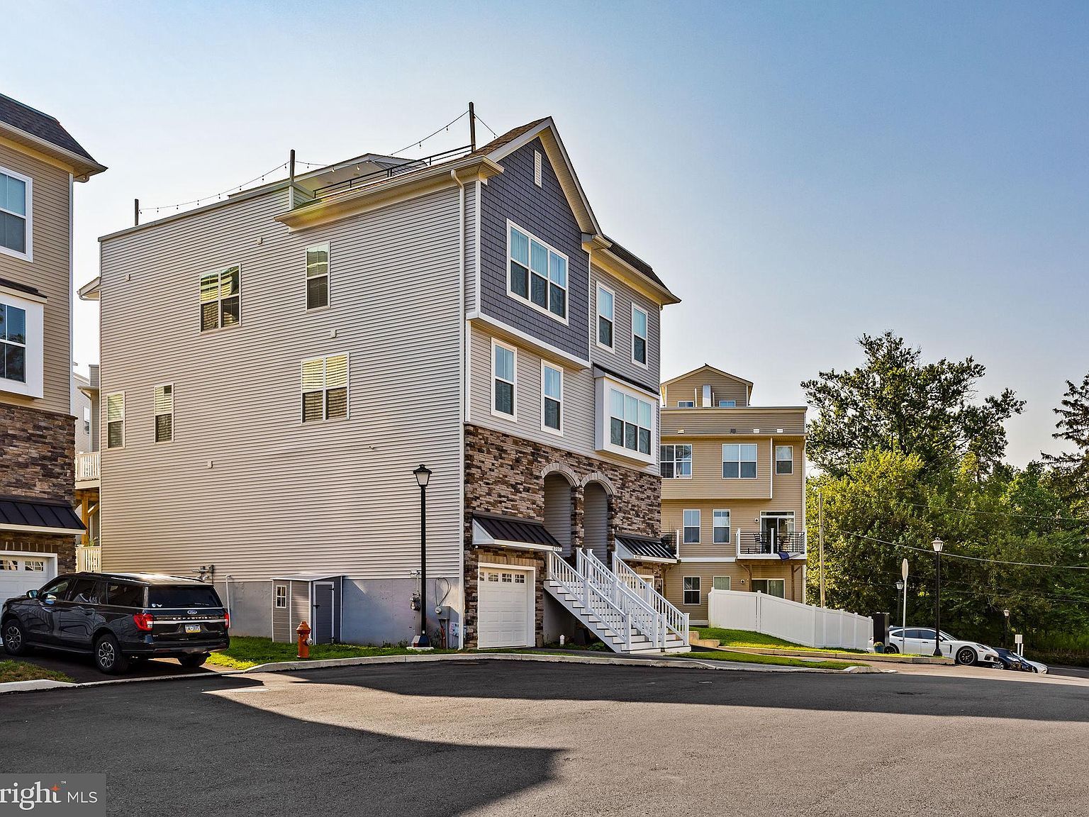 6707 Cinnaminson Ct Philadelphia, PA 19128 - Thumbnail 4