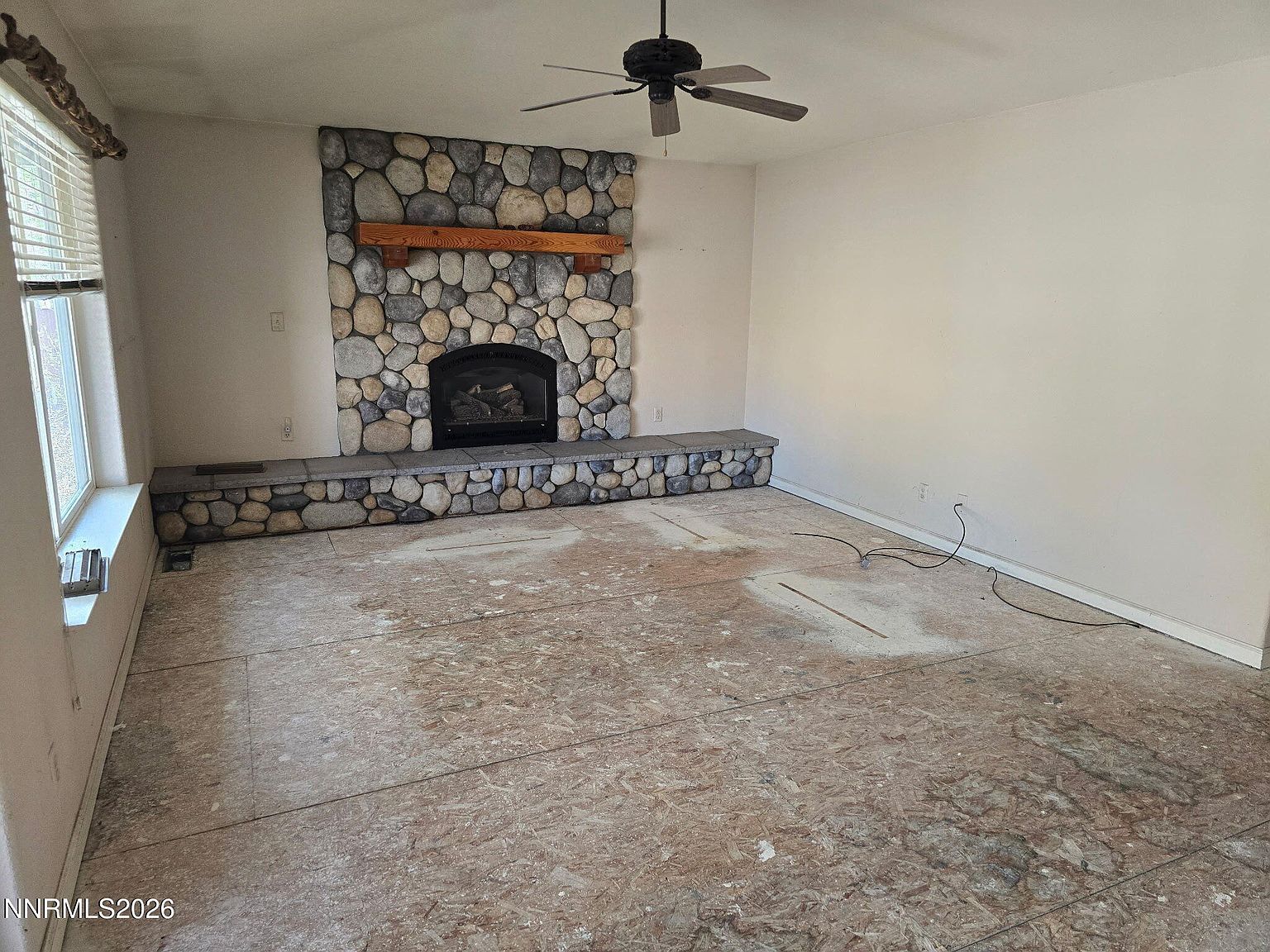 976 Winter Green Dr Gardnerville, NV 89460 - Thumbnail 4