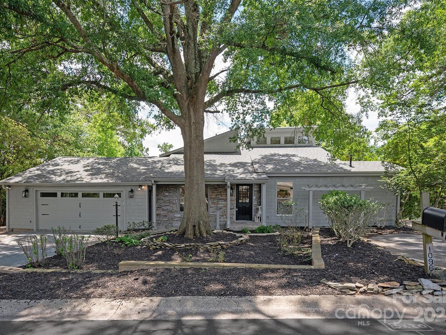 1096 Palmyra Dr Fort Mill, SC 29708 - Thumbnail 4