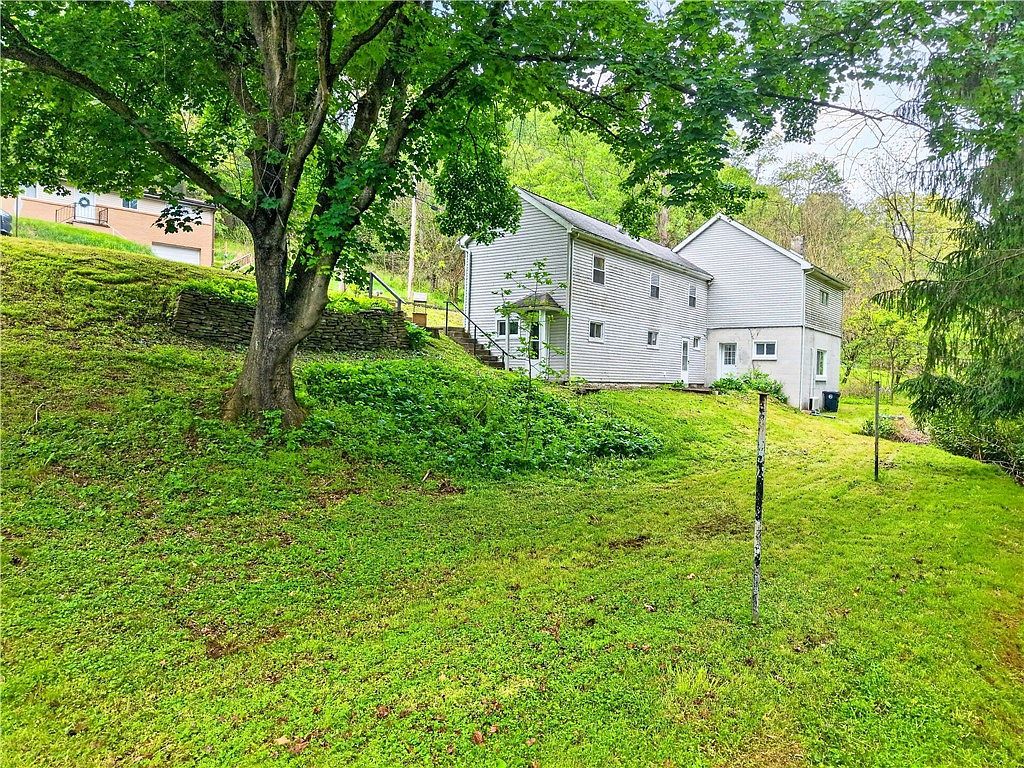 154 Ashbaugh Rd Jeannette, PA 15644 - Thumbnail 4