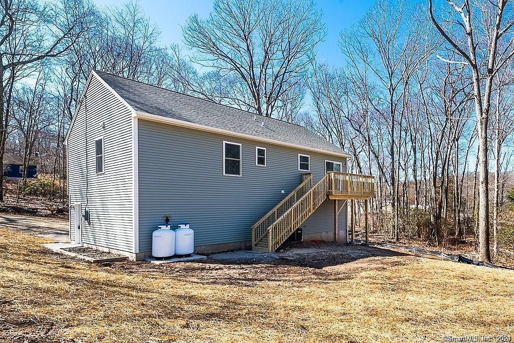 11 Thamesview Pentway Gales Ferry, CT 06335 - Thumbnail 4