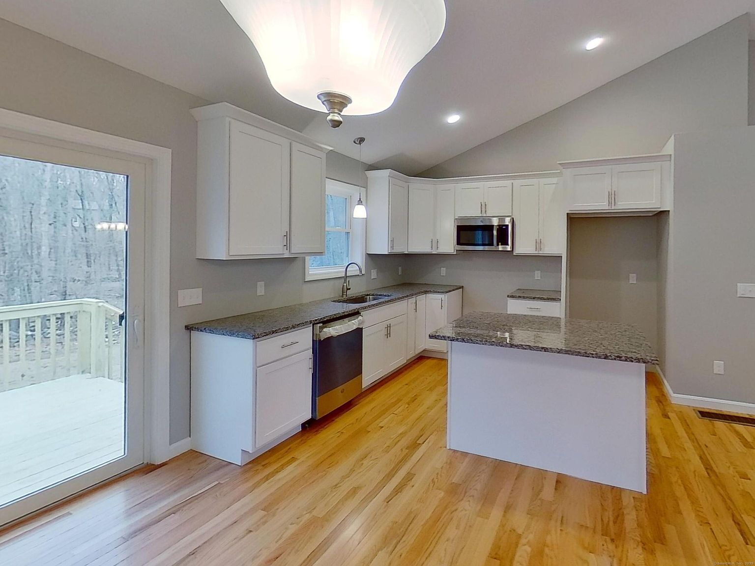 14 South St Brooklyn, CT 06234 - Thumbnail 4