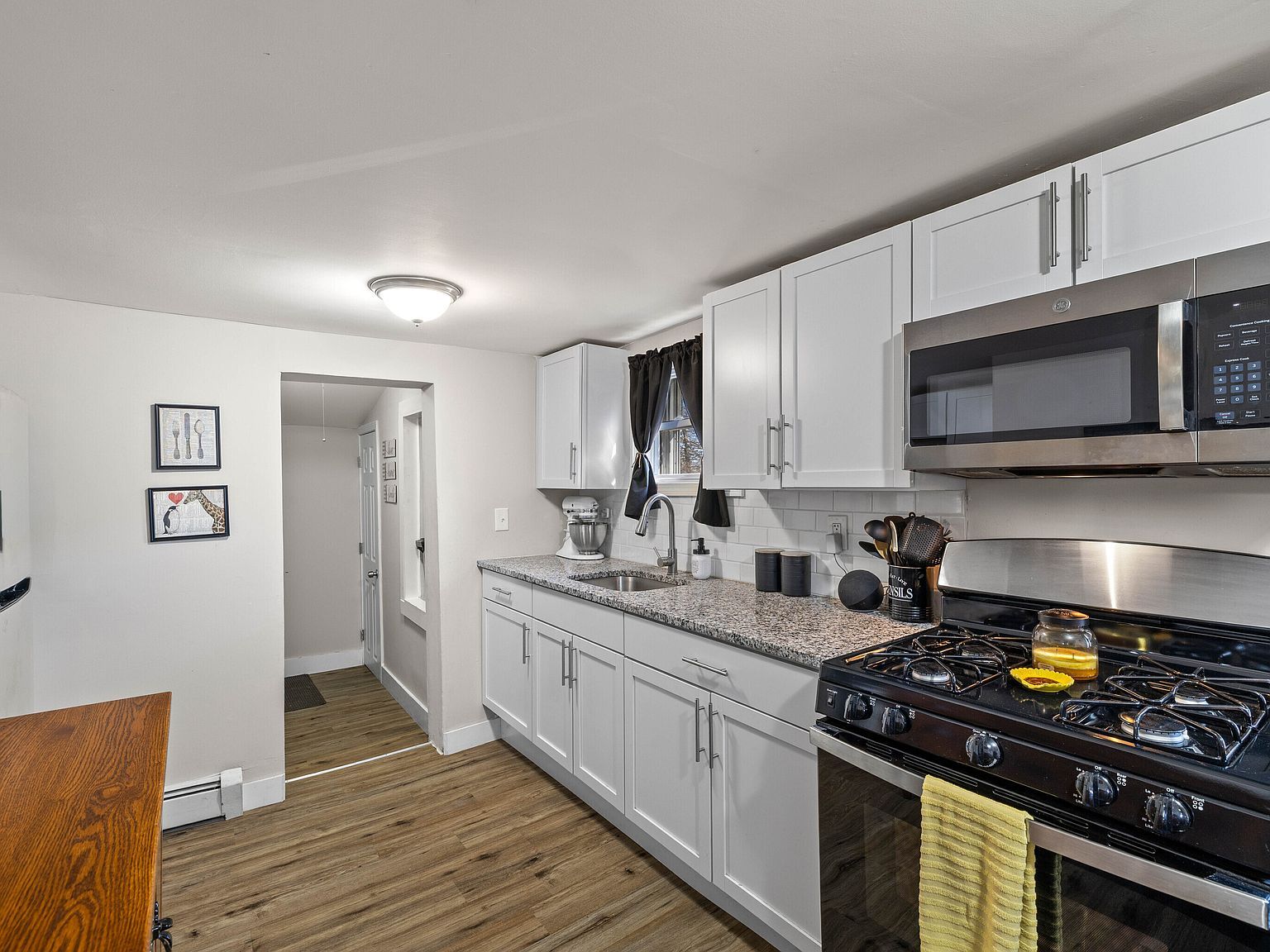 12 Quarry St Norwich, CT 06360 - Thumbnail 4