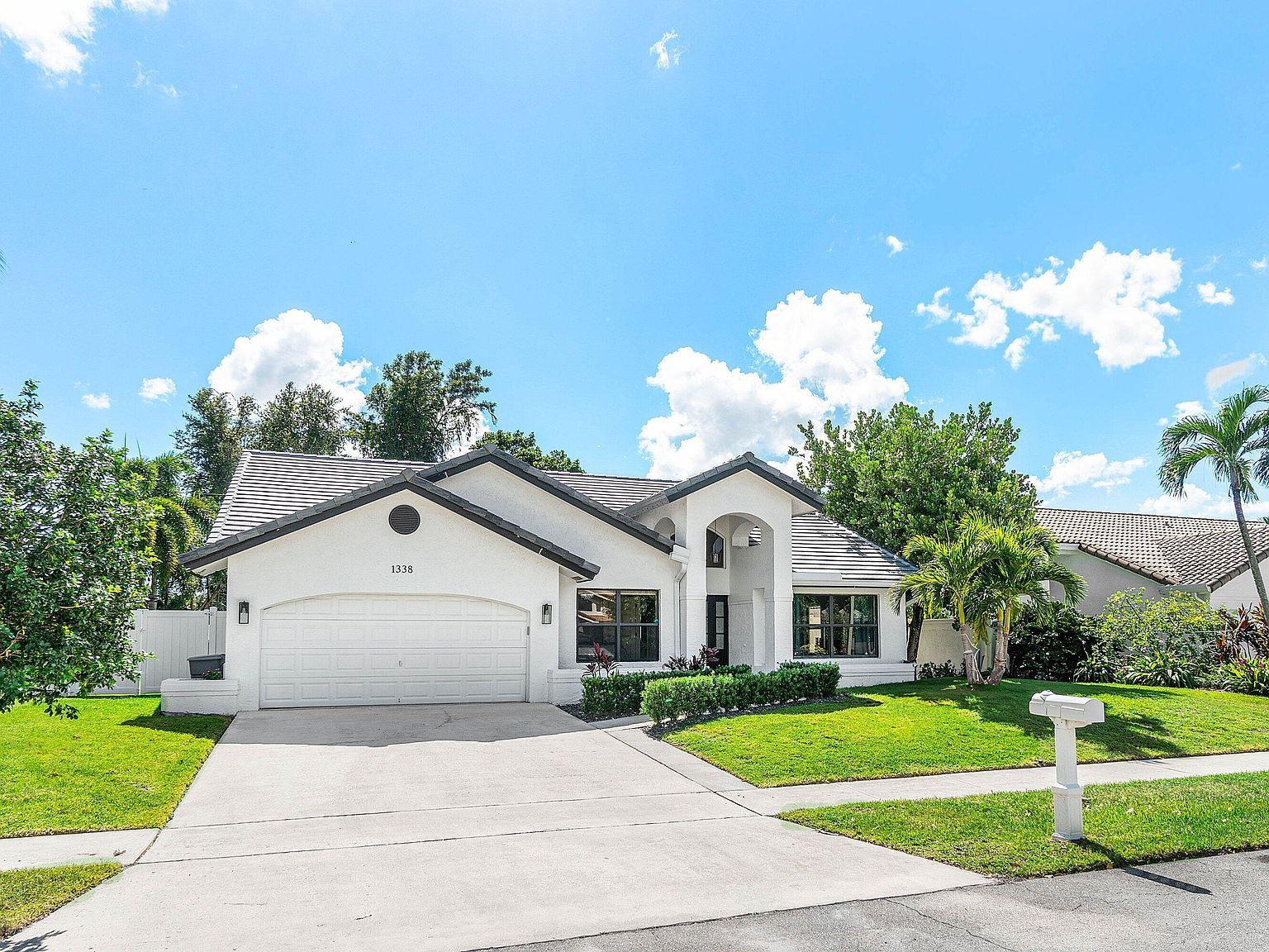 1338 SW 3rd St Boca Raton, FL 33486 - Thumbnail 4