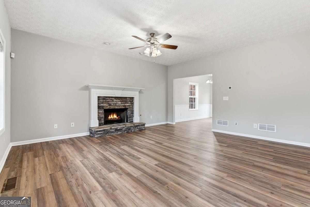 125 Nelson Oaks Dr Ball Ground, GA 30107 - Thumbnail 4