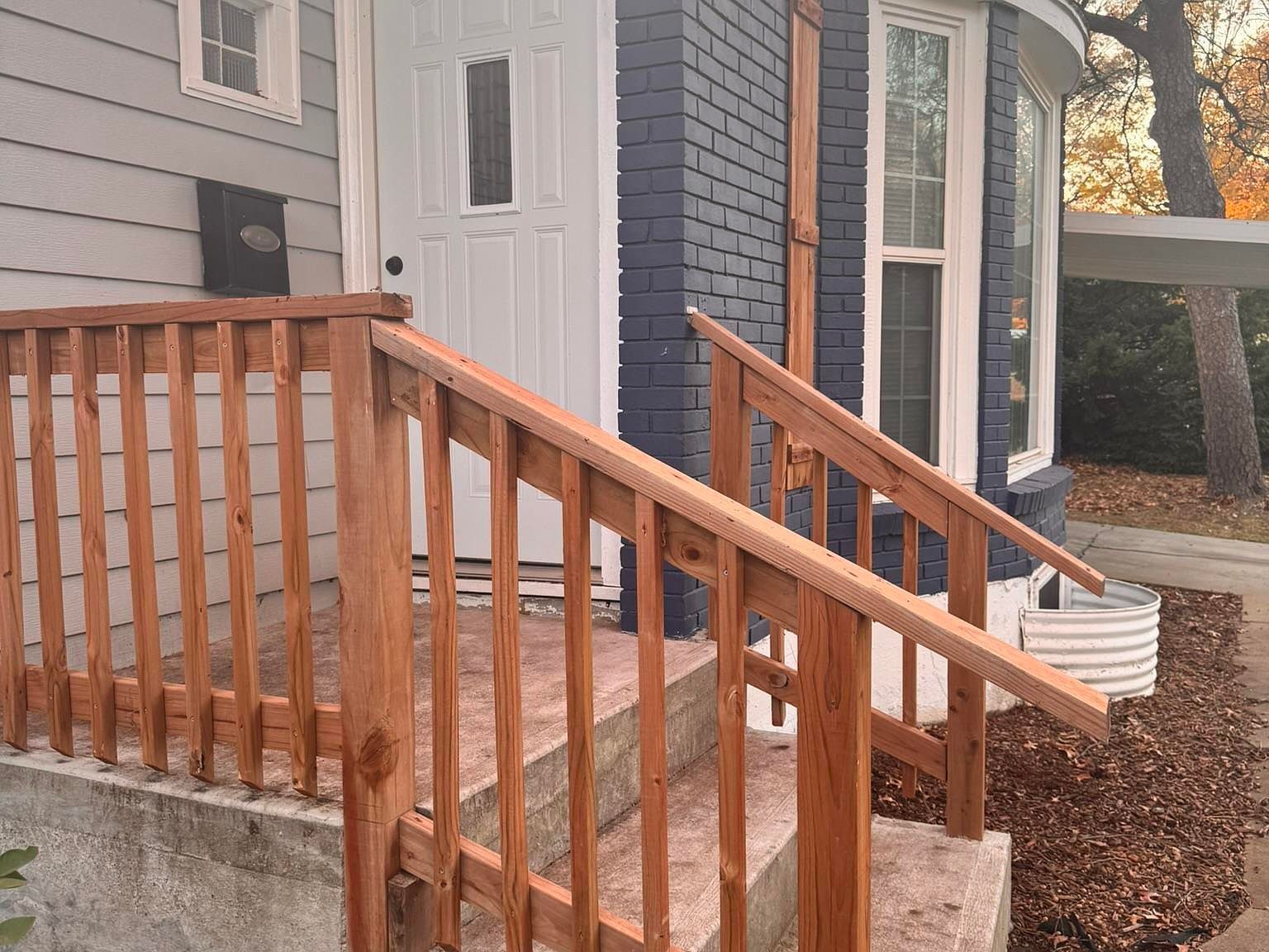 317 SW Hillside Dr Topeka, KS 66611 - Thumbnail 4