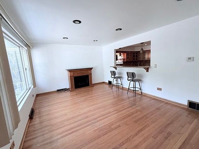 521 E 91st St Chicago, IL 60619 - Thumbnail 4