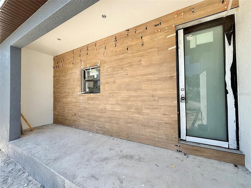 15563 Viscount Cir Port Charlotte, FL 33981 - Thumbnail 4