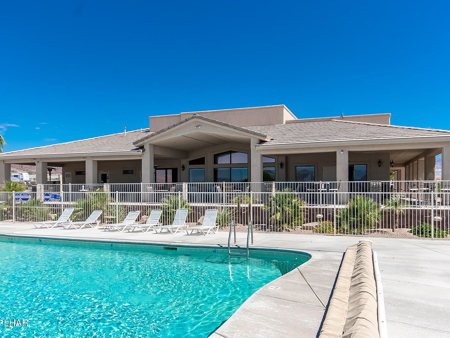 1905 Victoria Farms Rd #208 Lake Havasu City, AZ 86404 - Thumbnail 4