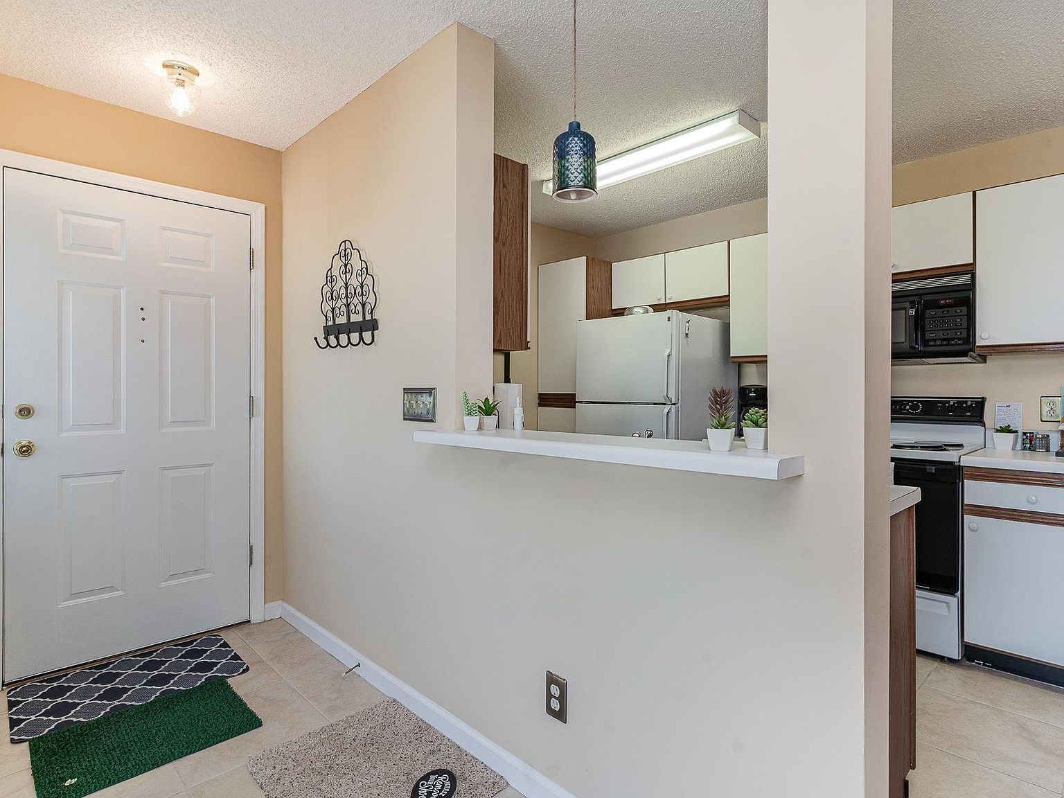 8862 Cloister Dr APT F Myrtle Beach, SC 29575 - Thumbnail 4