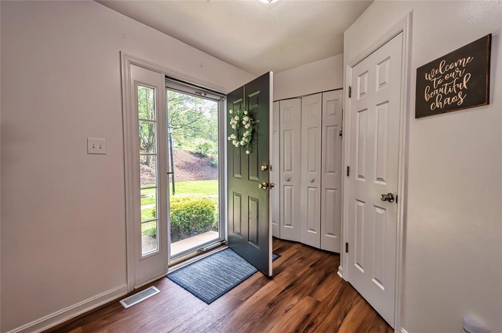 123 Coachside Dr, Canonsburg, PA 15317, USA - Thumbnail 4