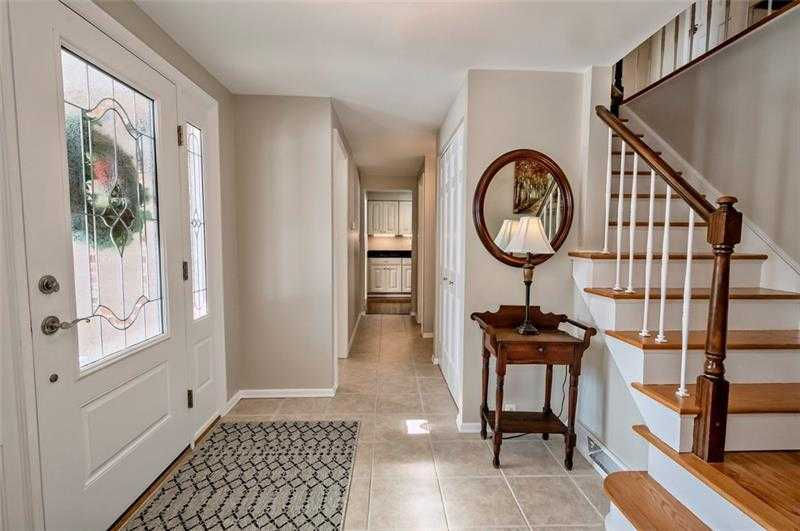 1208 Sherbrook Dr, Pittsburgh, PA 15241, USA - Thumbnail 4