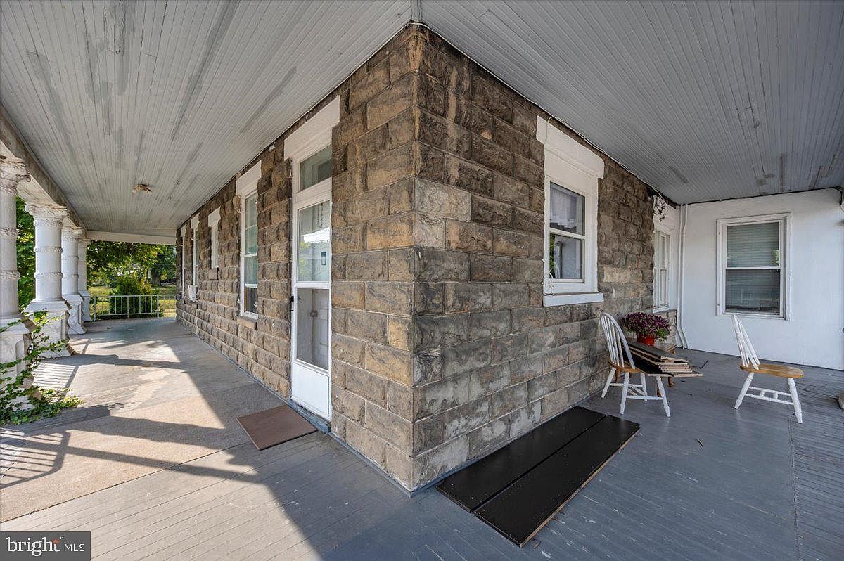 1301 Virginia Ave Hagerstown, MD 21740 - Thumbnail 4