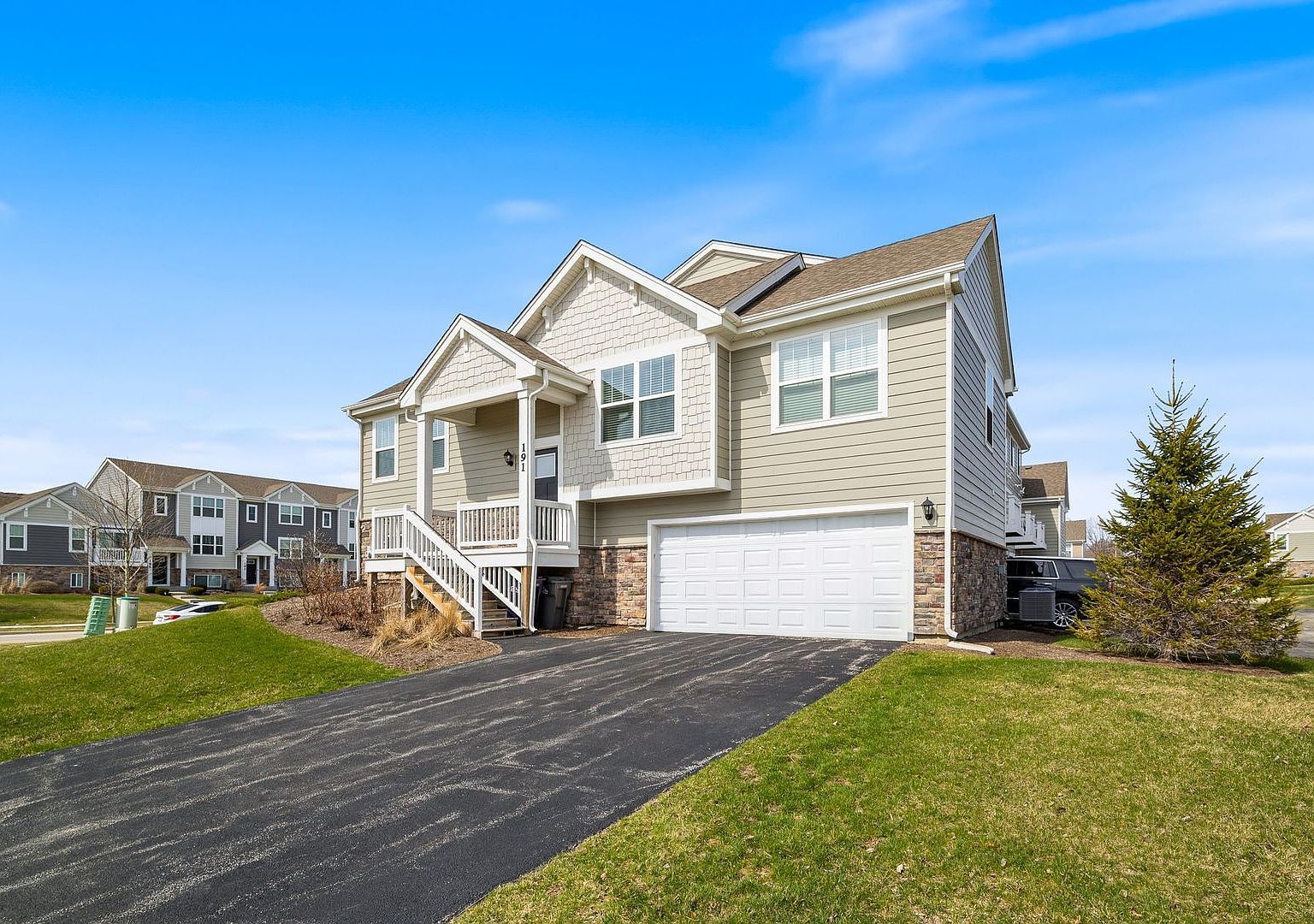 191 Goldenrod Dr Elgin, IL 60124 - Thumbnail 4