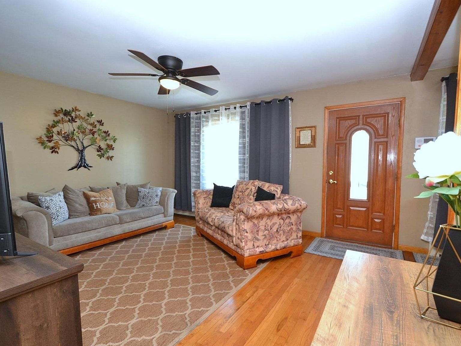 43 Adams Ave Brentwood, NY 11717 - Thumbnail 4