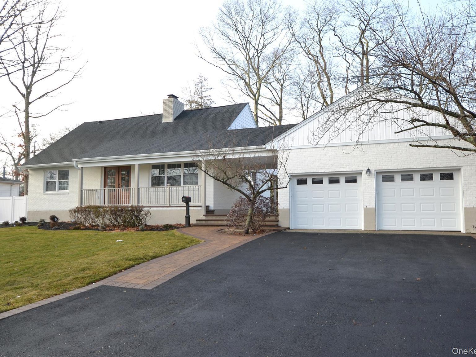 188 Ralph Ave Babylon, NY 11702 - Thumbnail 4