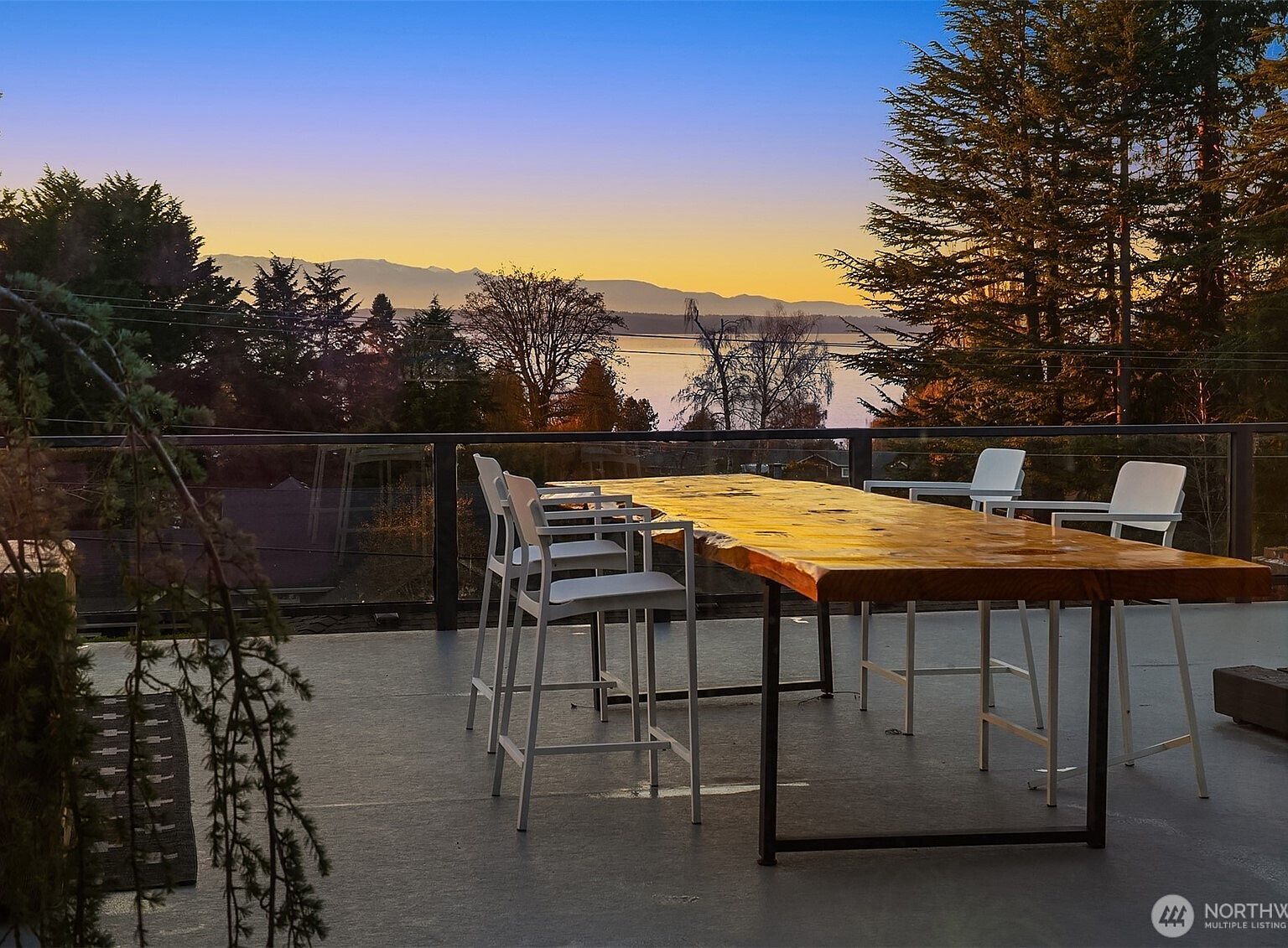 19303 Olympic View Dr Edmonds, WA 98020 - Thumbnail 4