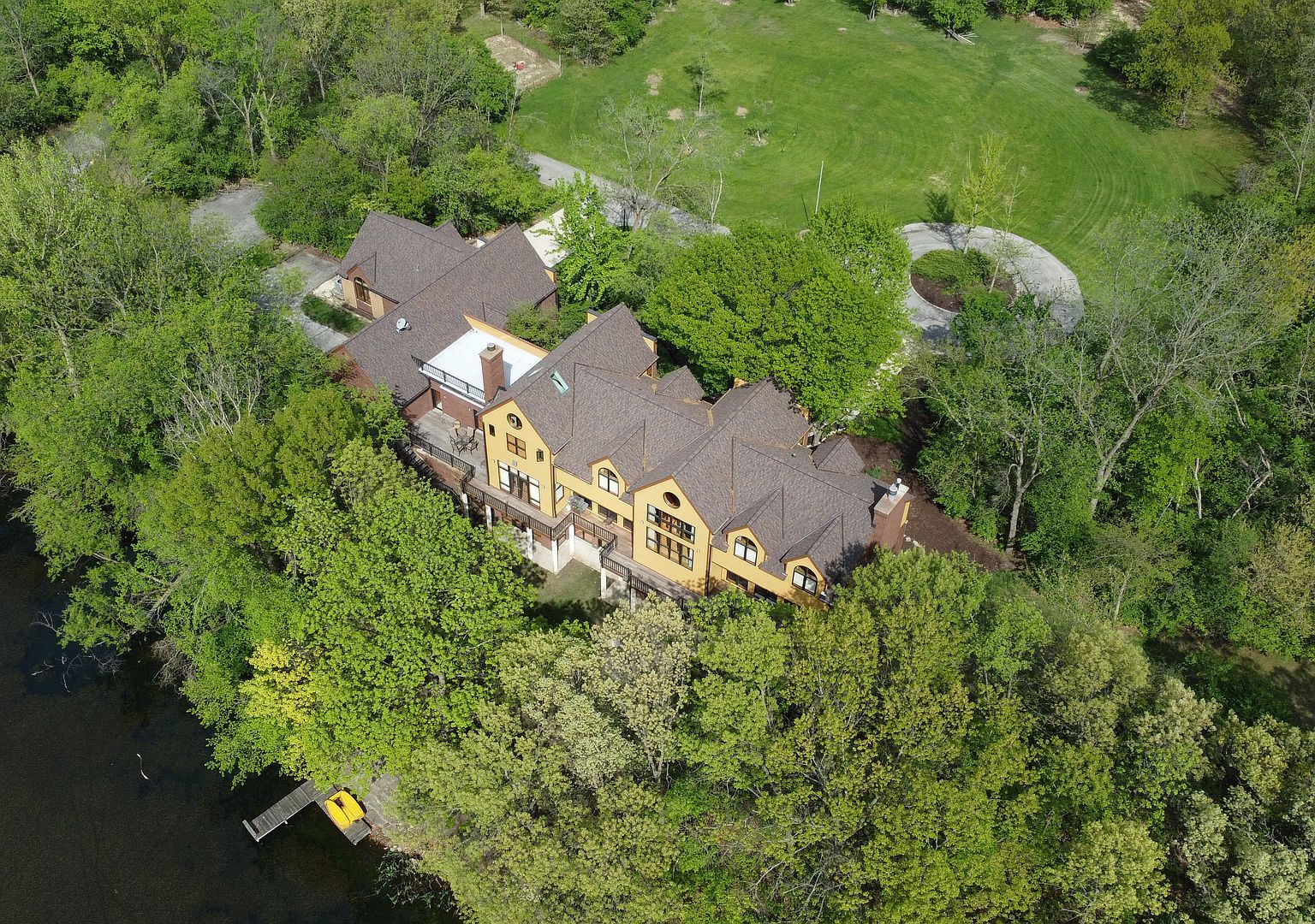 8425 S Hickory Ct Burr Ridge, IL 60527 - Thumbnail 4