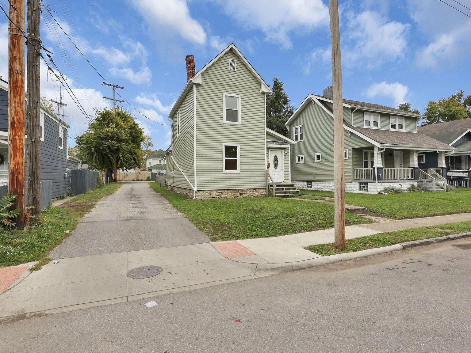 92 Stevens Ave Columbus, OH 43222 - Thumbnail 4