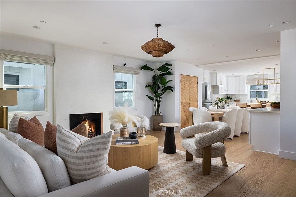 1230 Crystal Cove Way Seal Beach, CA 90740 - Thumbnail 4