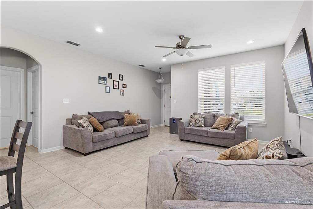 14460 Chalk Ridge Dr McAllen, TX 78504 - Thumbnail 4