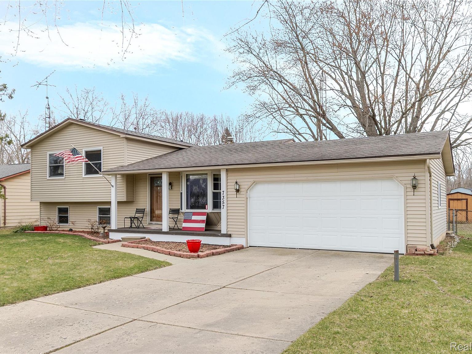 7357 Ponderosa Dr Swartz Creek, MI 48473 - Thumbnail 4