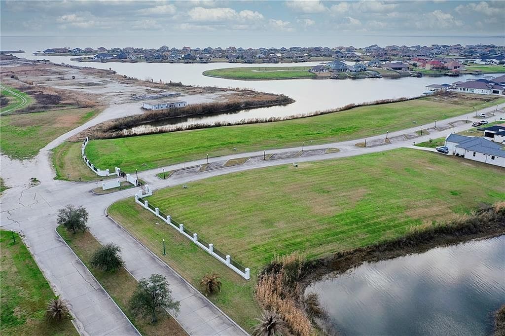 4000 Marina Villa Dr Slidell, LA 70461 - Thumbnail 4