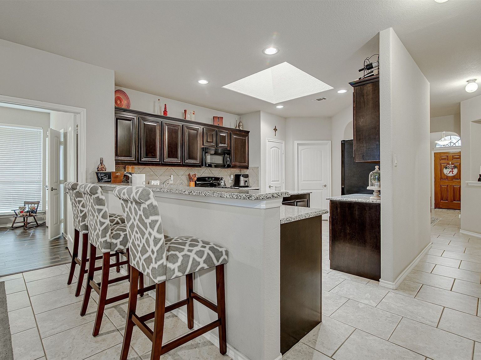 6815 Biondi Trl Arlington, TX 76001 - Thumbnail 4