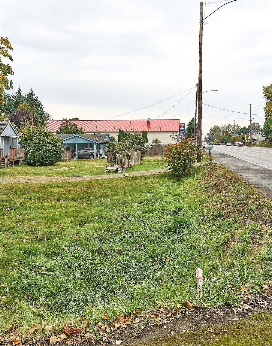 54 Xx NE #4 Renton, WA 98059 - Thumbnail 4