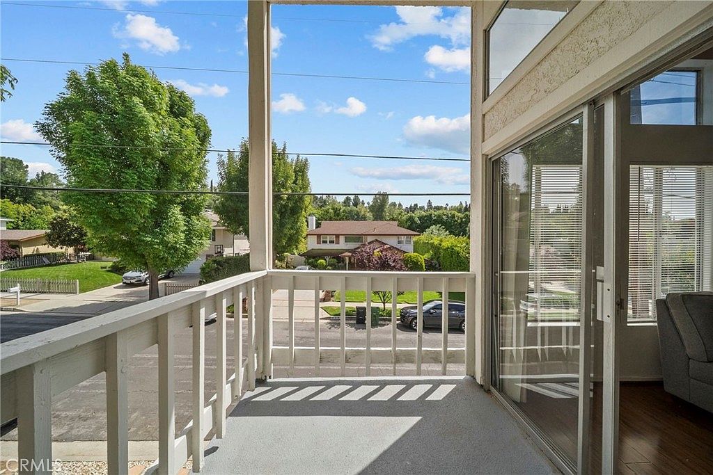 22647 Margarita Dr Woodland Hills, CA 91364 - Thumbnail 4
