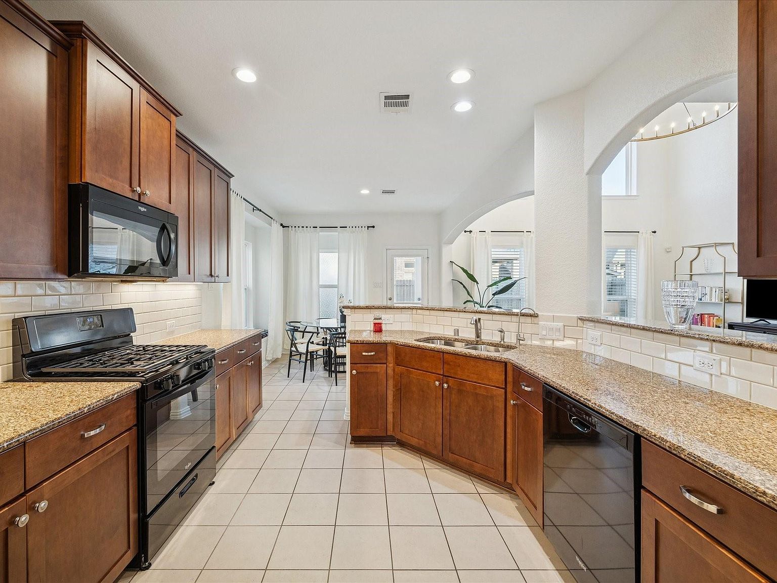 21366 Somerset Shores Xing Kingwood, TX 77339 - Thumbnail 4