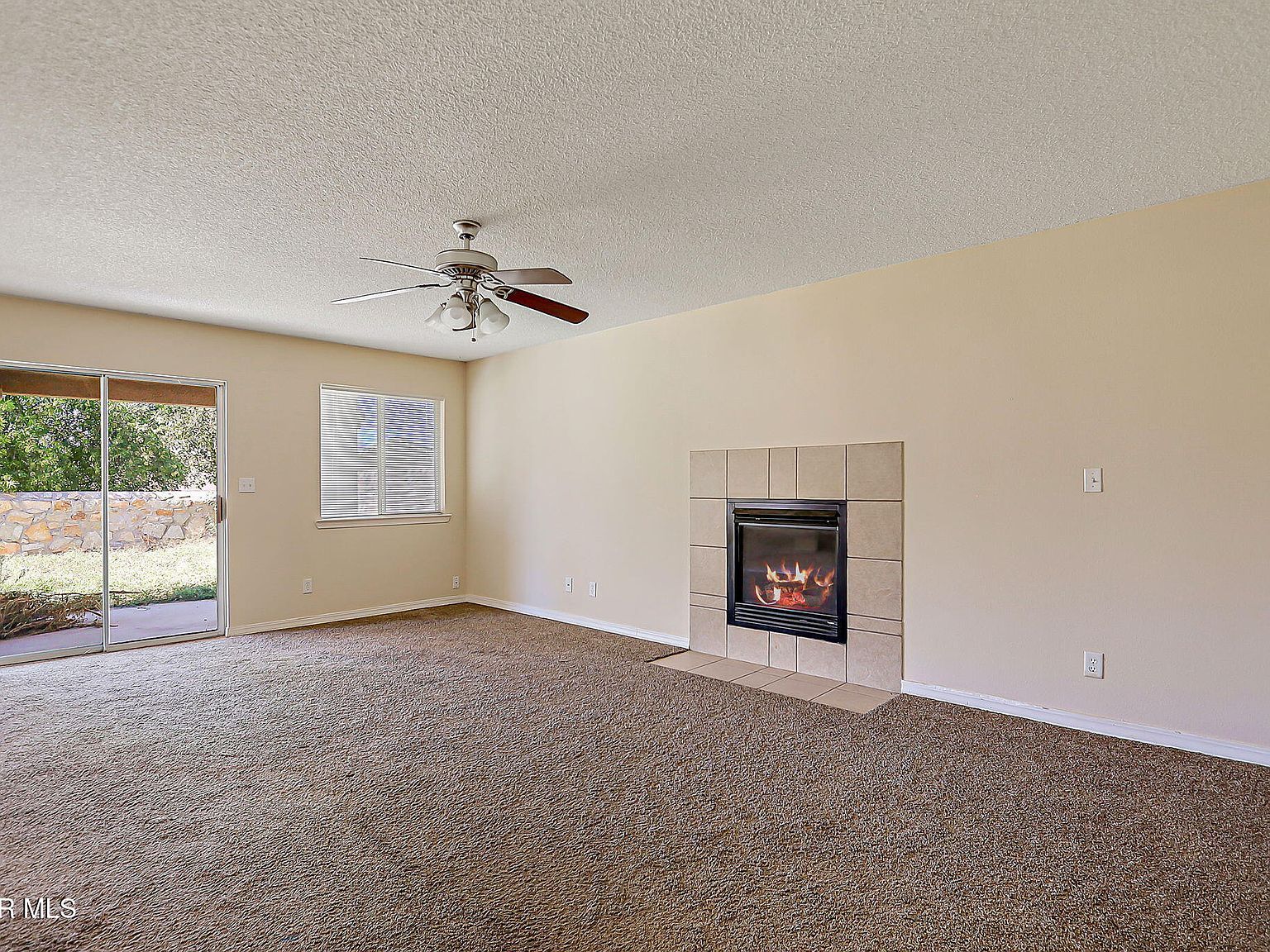 1513 Prickley Pear Dr El Paso, TX 79912 - Thumbnail 4