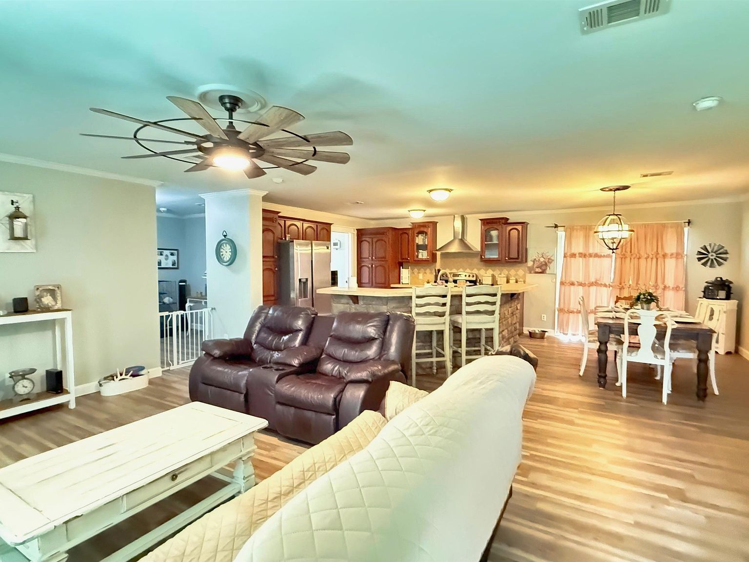 4421 Bayouside Dr Chauvin, LA 70344 - Thumbnail 4