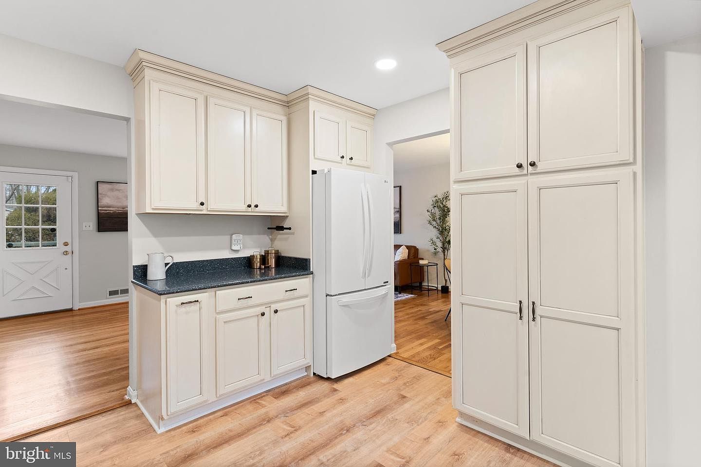 8117 Dabney Ave Springfield, VA 22152 - Thumbnail 4