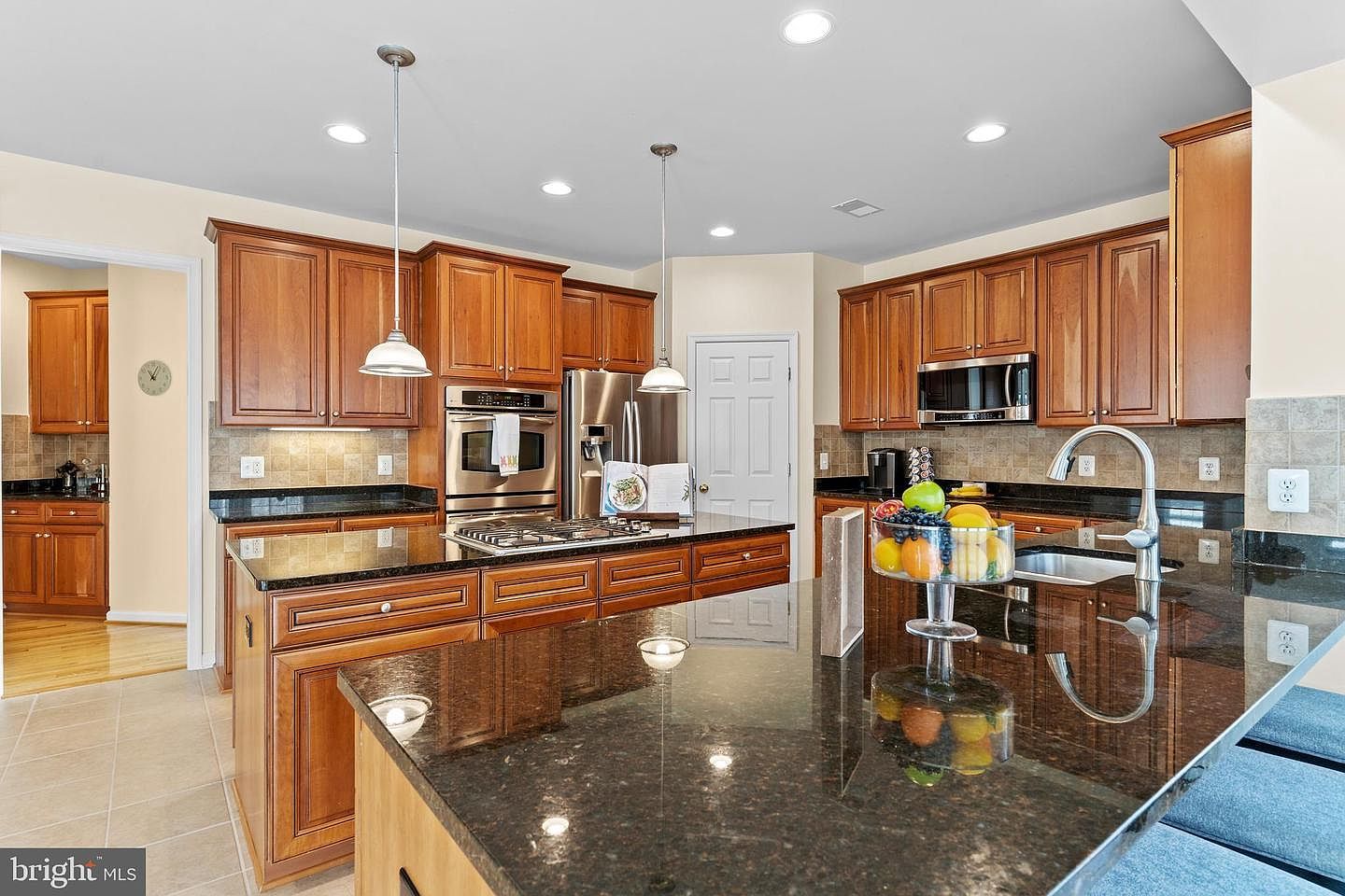 8840 Western Hemlock Way Lorton, VA 22079 - Thumbnail 4