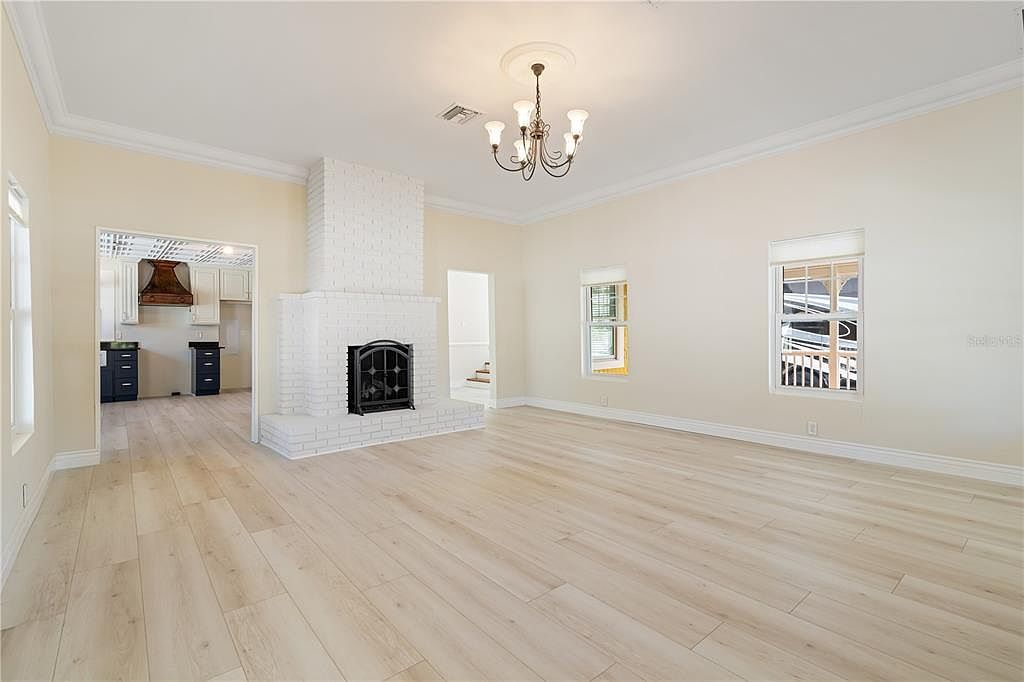 110 Gilchrist St Punta Gorda, FL 33950 - Thumbnail 4