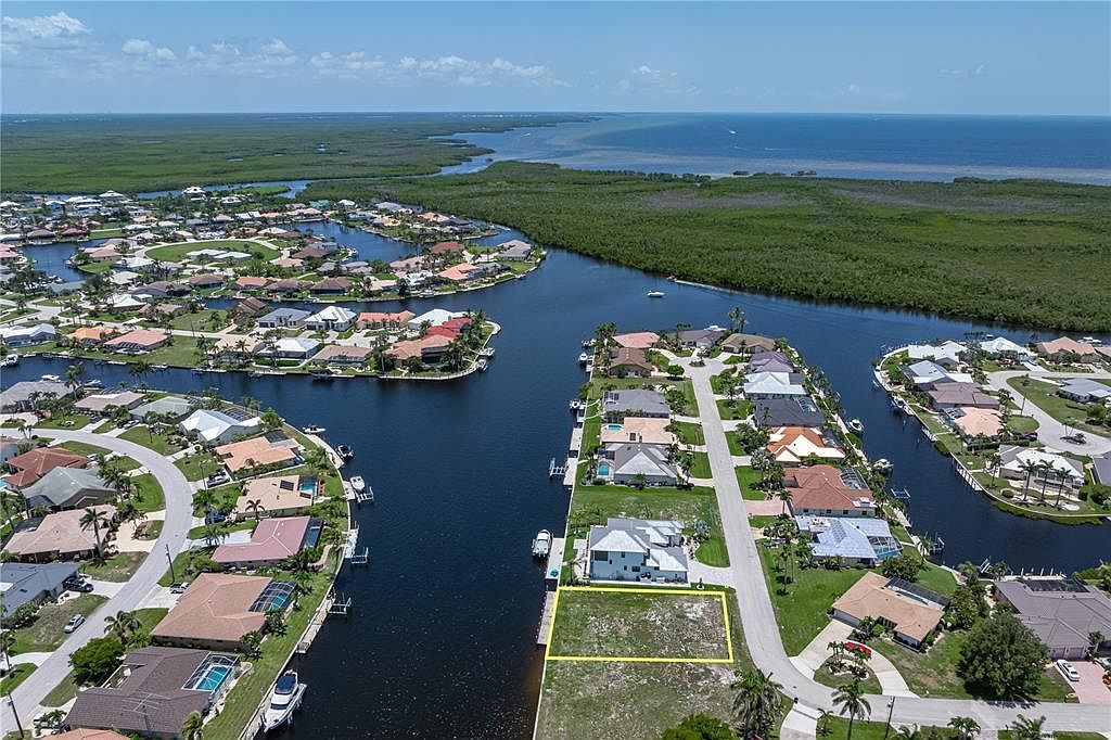 1454 Casey Key Dr #18 Punta Gorda, FL 33950 - Thumbnail 4
