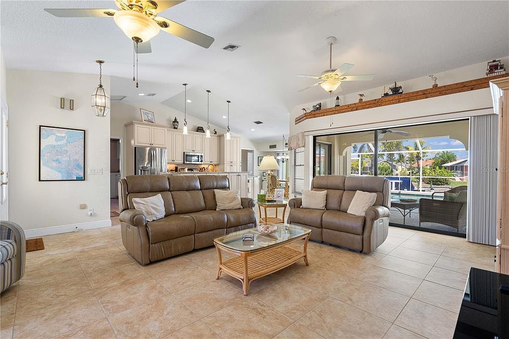 1374 Willet Ct Punta Gorda, FL 33950 - Thumbnail 4