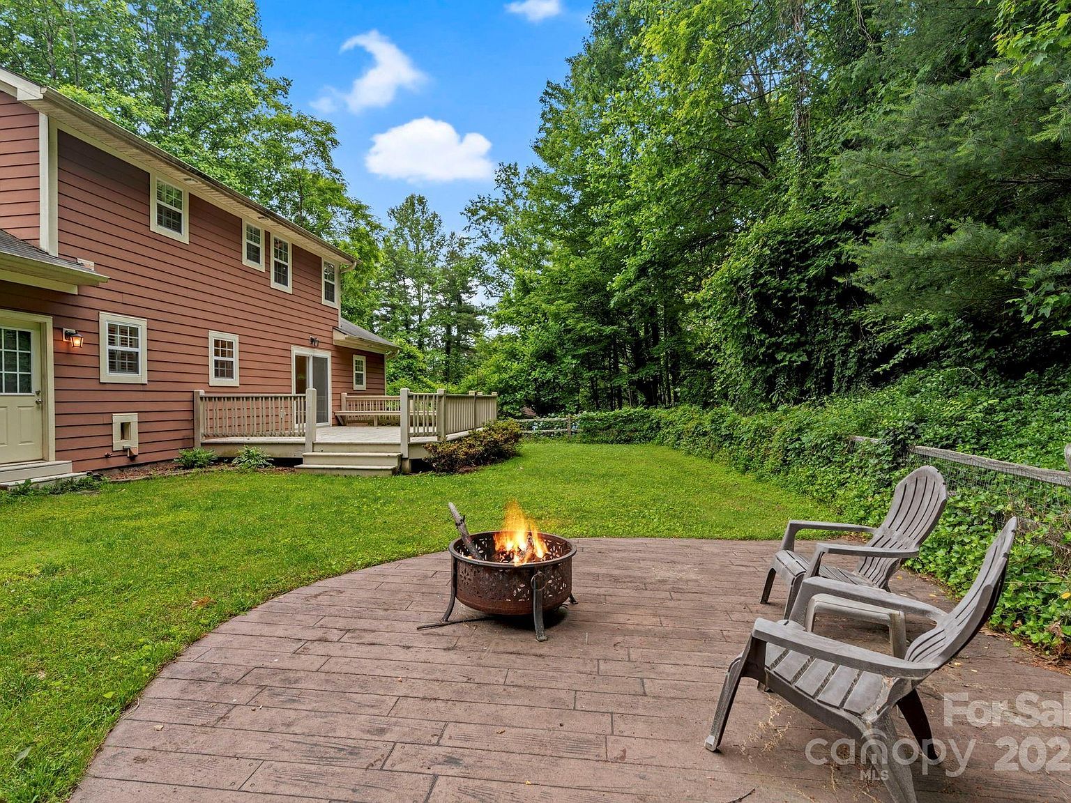 508 Fairway Dr Hendersonville, NC 28739 - Thumbnail 4