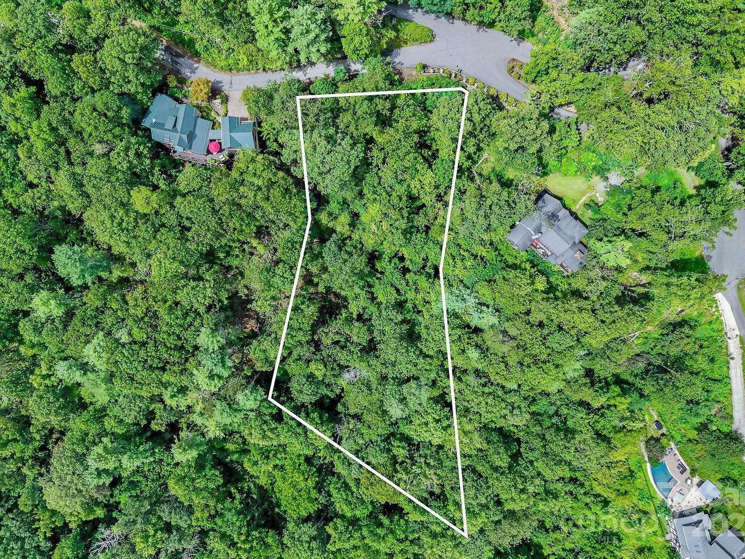 376 Vance Gap Rd Asheville, NC 28805 - Thumbnail 4