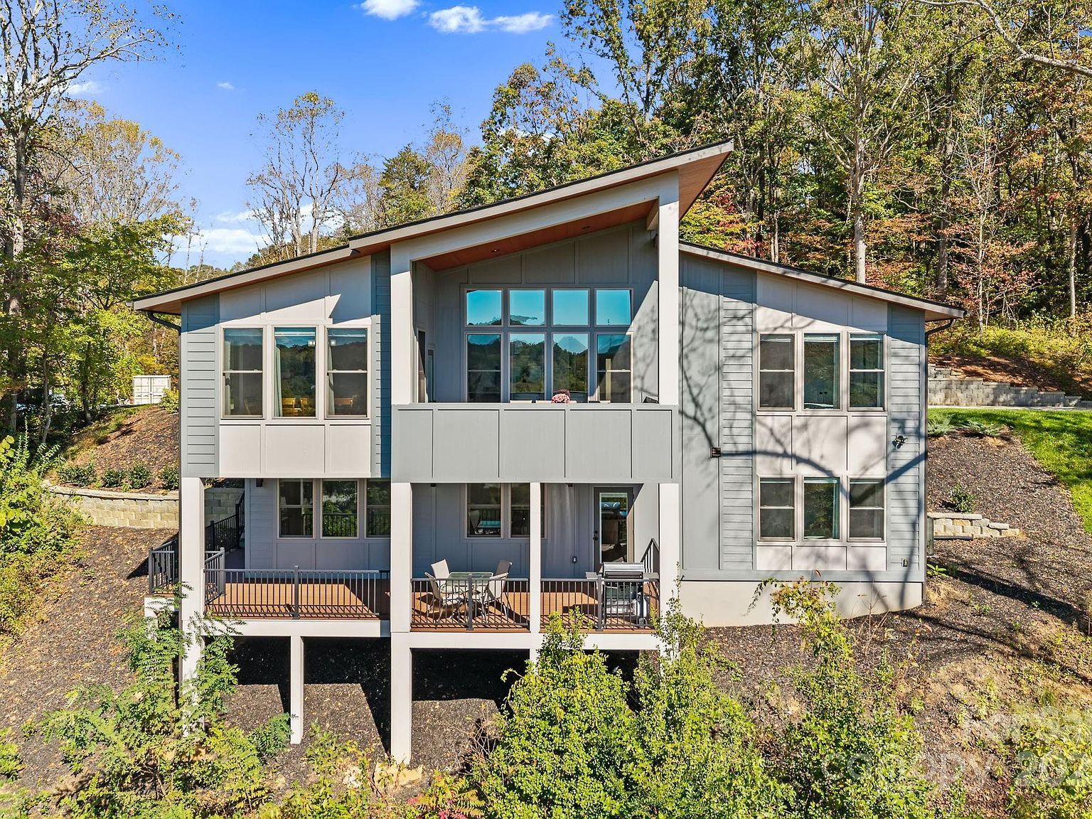 22 Governors View Rd Asheville, NC 28805 - Thumbnail 4