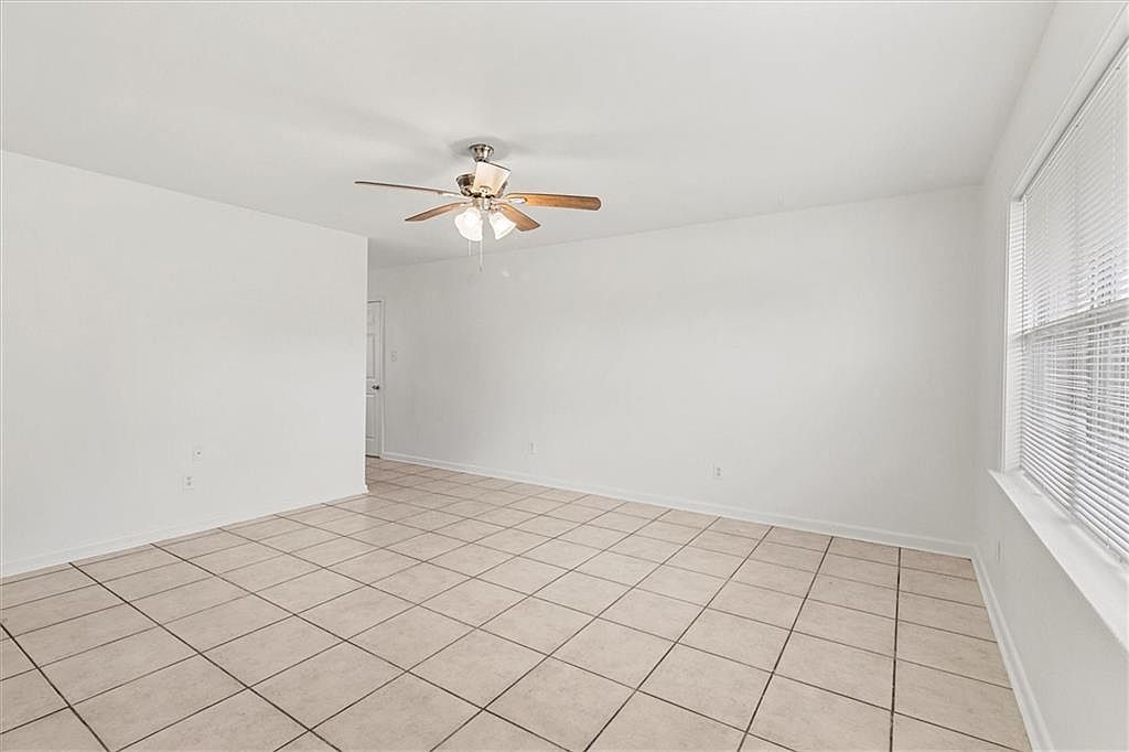 519 Delmar St Gretna, LA 70056 - Thumbnail 4